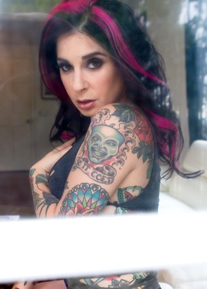 Joanna Angel