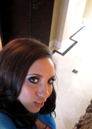 Kelly Divine